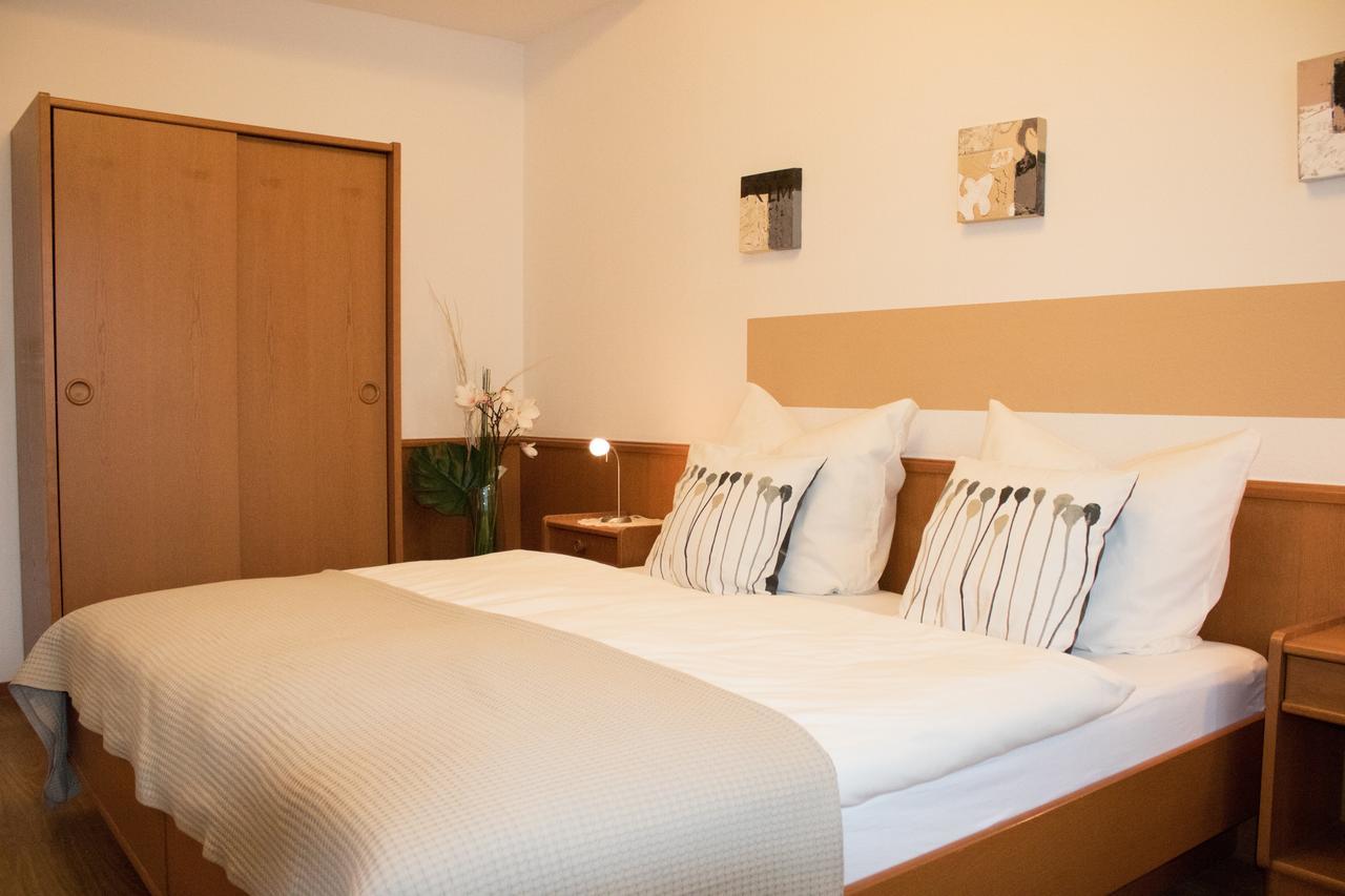 Stadthotel Russelsheim Экстерьер фото